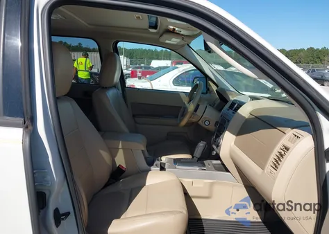 2011 Ford Escape Xlt z USA, uszkodzony, nr VIN 1FMCU0DGXBKA41621
